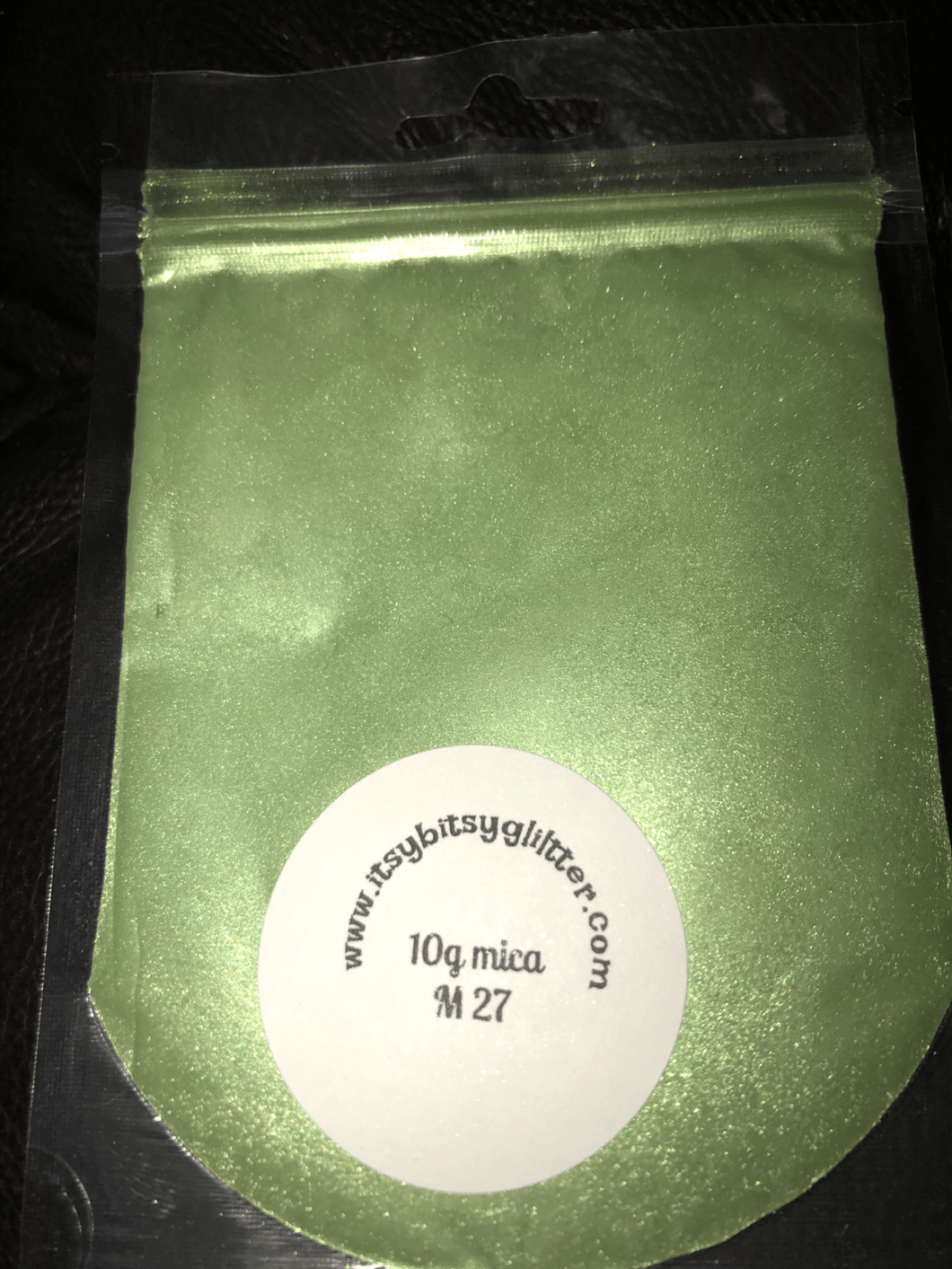 Mica M27 Froggy Green 10g - Main glitter site 